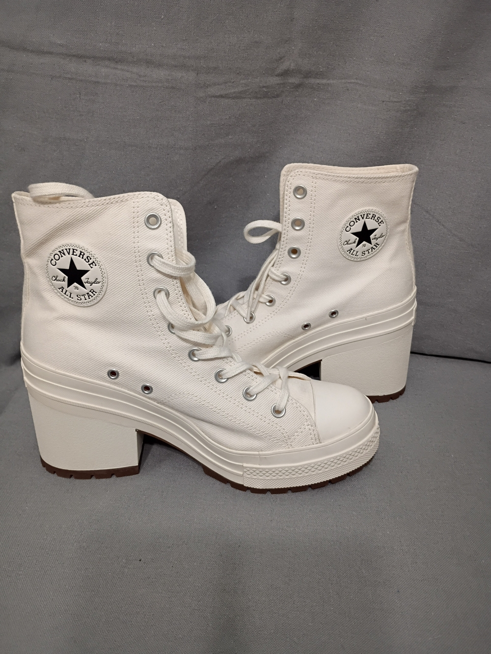 Converse Chuck Taylor 70  Platform High-Heel Lace-Up  Women's Boots Size 11.5